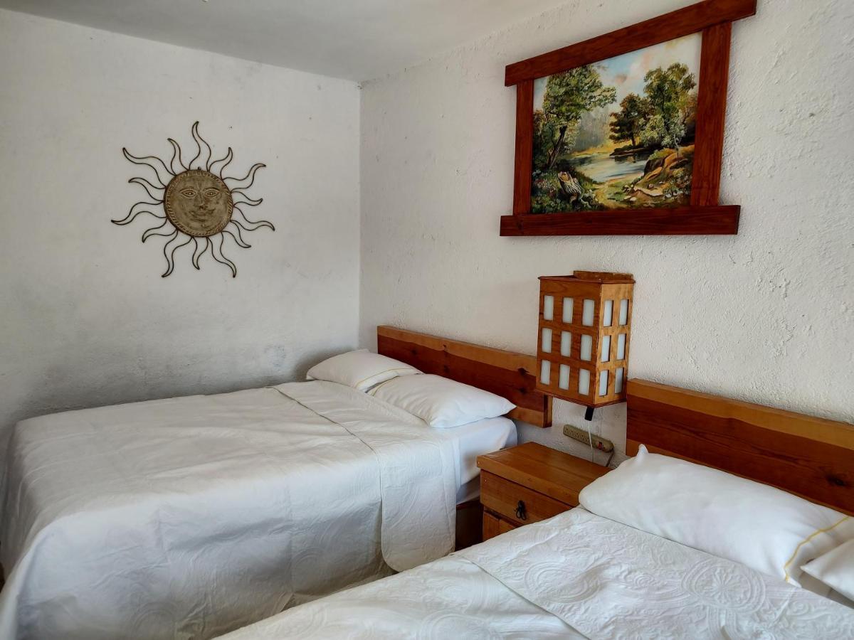 Hotel Alcatraces El Pueblito  Extérieur photo
